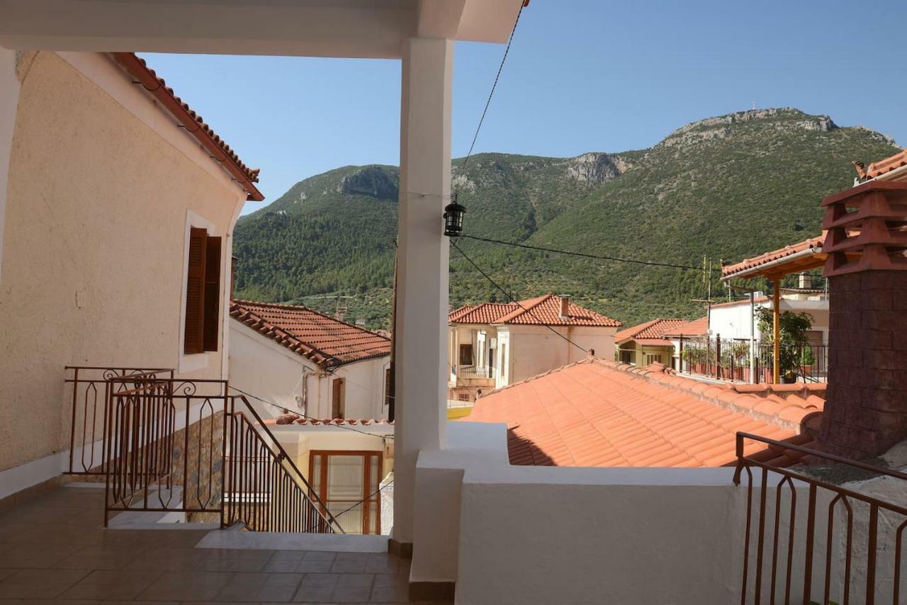 Karinia Home Leonidio Exterior photo